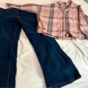 Bundle of Levi Strauss Signature Jeans and Soft flannel shirt
